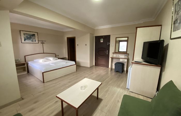 Hotel Cenedag