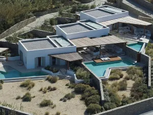 Bill & Coo Mykonos -The Leading Hotels of the World