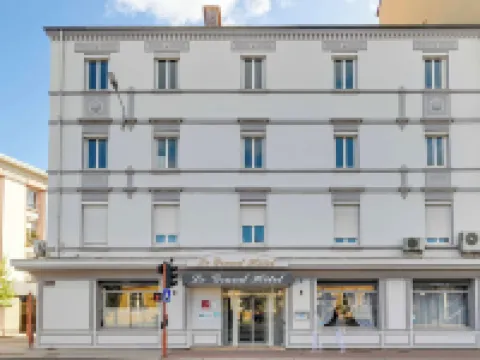 Brit Hotel Roanne - le Grand Hôtel Hotels in Roanne