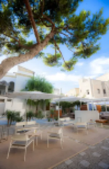 Aegusa Hotel