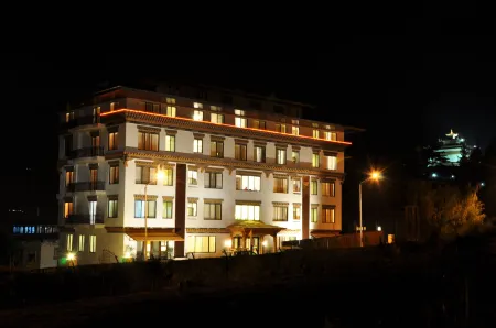 Hotel Khang Residency Отели в г. Тхимпху