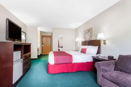 Ramada by Wyndham Tell City