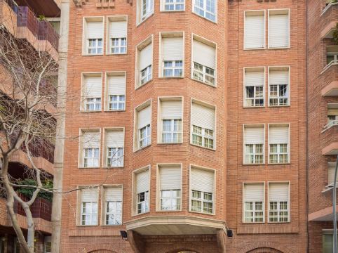 Small Luxury Hotels of the World - Gran Derby Suite