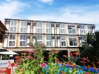 Aerostop Hotel and Restaurant Hotels in Guiguinto