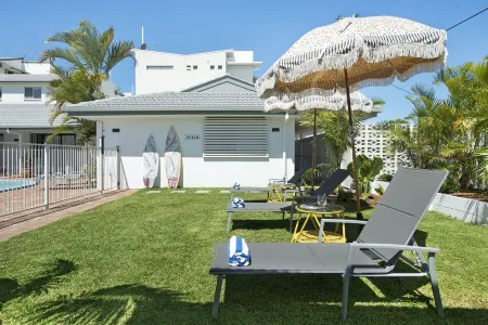 Blue Heron Boutique Motel Отели рядом с достопримечательностью «Кбус Супер Стадиум»