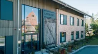 Hotel Landhafen Hotel di Enge-Sande