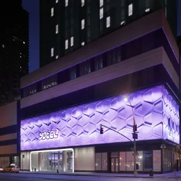 Yotel New York Times Square Отели рядом с достопримечательностью «Парк «Хай-Лайн»»