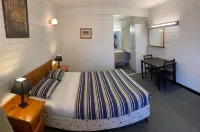 Finley Motel