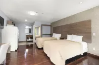 Travel Inn & Suites - Motels