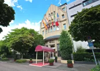 維克托亞飯店 科隆動物園附近的飯店