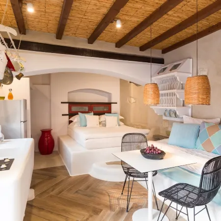 Kallos Villas & Suites