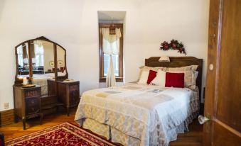 Sugar Magnolia Bed & Breakfast