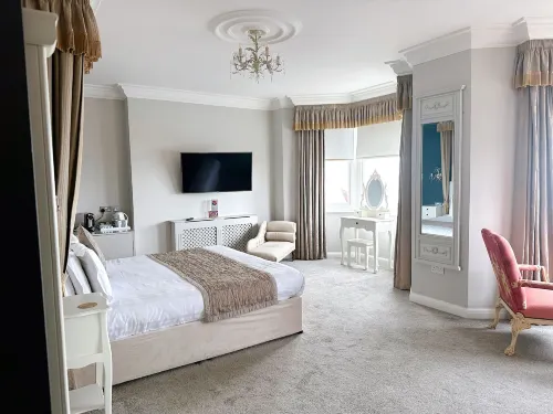 Legends Hotel Hotels in Brighton