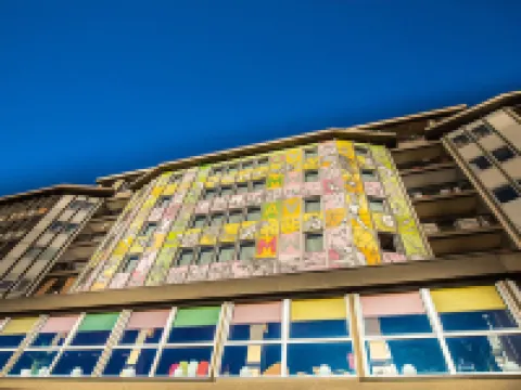 オママ ホテル アオスタのホテル