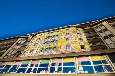 Omama Hotel Отели в г. Chef-Lieu