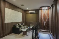 RedDoorz Plus near Gold Coast Ferry Terminal Batam Hotel di Bengkong