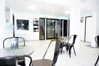 Lakes Inn Hotels in Tom Township