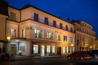 Hotel Grand Hotels in der Nähe von České muzeum stříbra