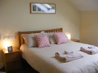 The Lowfield Inn Hotels in Chirbury with Brompton