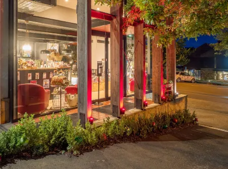 Tower Motel Marysville Отели в г. Buxton