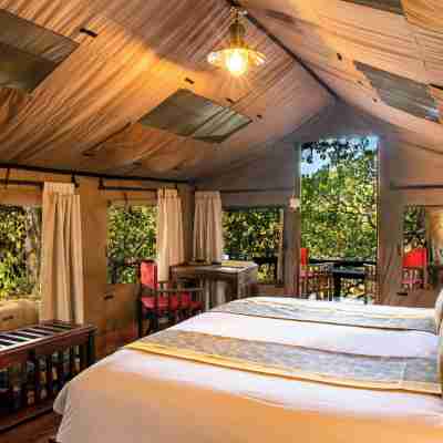 Ichingo Chobe River Lodge by Mantis Rooms