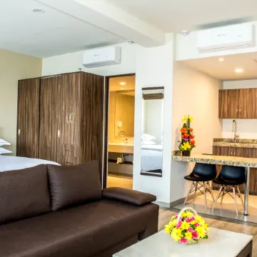 Crown Victoria Hotel