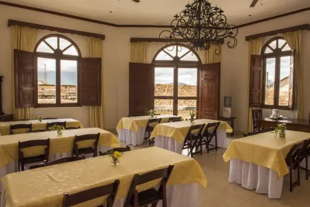 Hotel Real la Merced Отели в г. Гранада