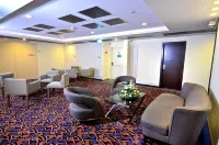 Golden Crown Old City Hotel - พร้อมอาหารเช้า