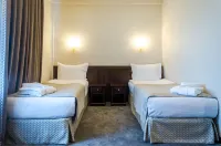 Royal Palace Hotel