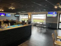Lakeside Inn - bar