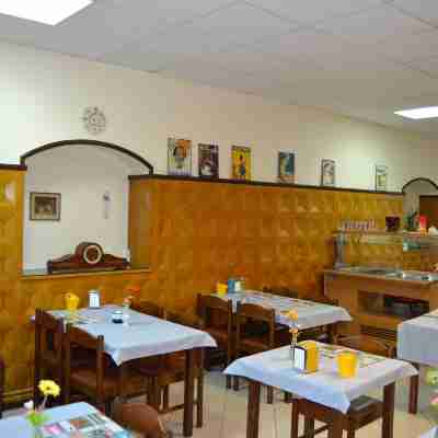 Le Lion Vert Dining/Meeting Rooms