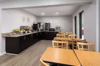 Days Inn by Wyndham Douglasville-Atlanta-Fairburn Road Hotels in Douglasville