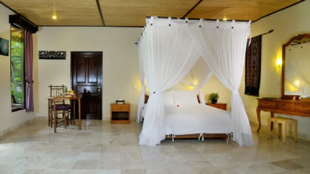 Coral View Villas Отели рядом с достопримечательностью «Lipah Beach»