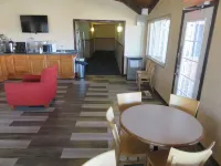 Americas Best Value Inn Story City - 2-Star
