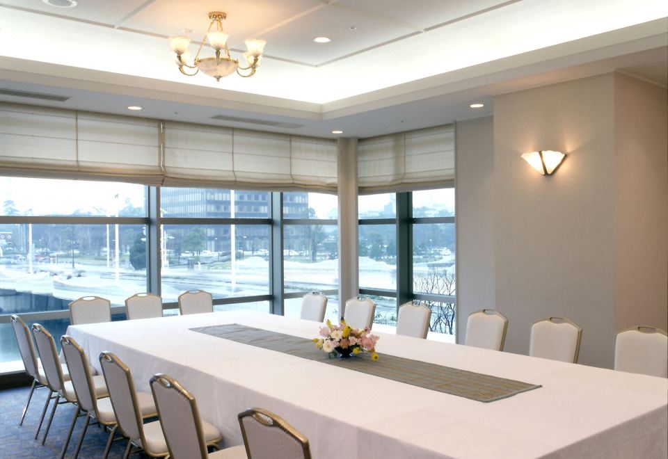 크라운 팰리스 객실 리버뷰