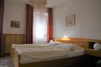 Haus Barnabas im Engel, Gasthaus Engel Hotels in Todtnau