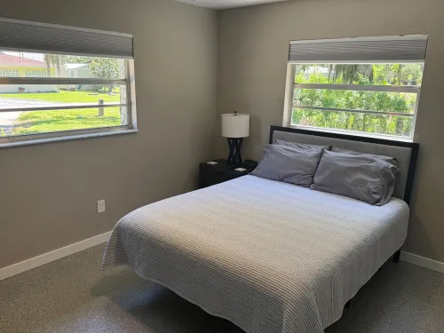 King's Bay Point Retreat - Water View