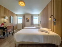 Hotel de La Gare Hotels in Quimper