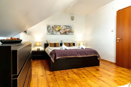 Velinov Boutique Hotel Отели в г. Добриниште