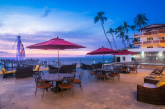 Hotel Delfin PV Beach Resort