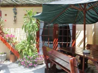Goblin's Mead Hotels near GrandWest Grand Arena