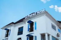 Le Patriot Hotel