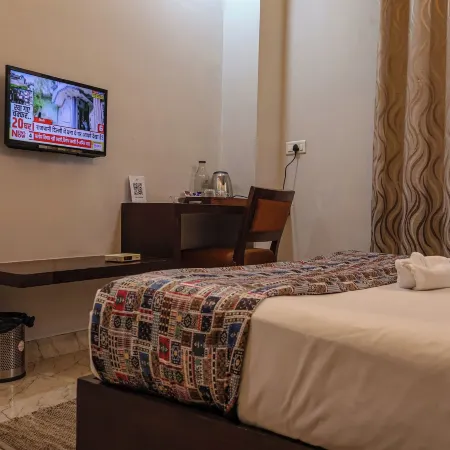 HHW Hotel- Agra