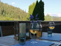 Woods: Accommodation Haus im Glück for large groups