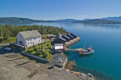 Finsnes Gaard Hotels in Finnsnes