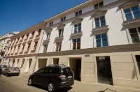 Old Town Premium Apartments โรงแรมใกล้AGH University of Science and Technology
