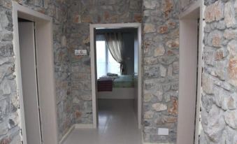 Villa Stone up to Ble Alb