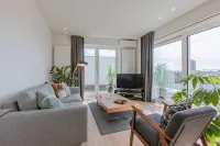 Huswell - Spacious Apartment in Ghent with Big Terrace