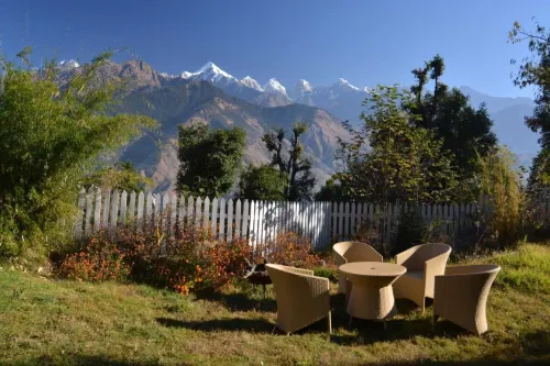 Himalayan Glamping by Ahaan Himalaya Hotels in Munsyari