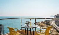 Gorgeous Seaviews from a Stunning Sliema Studio
